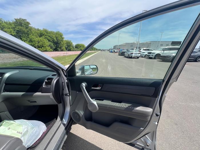 2007 honda cr-v ex-l-4wd-at with 232469 miles for sale near savage, minnesota 3f617662b74e4bfaa002739d98de0bf9.jpeg