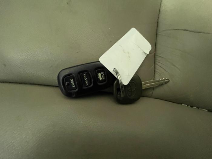 2006 toyota camry le-v6 with 145577 miles for sale near elk-river, minnesota 3f722dfa62ef43798d073425f17443ba.jpeg