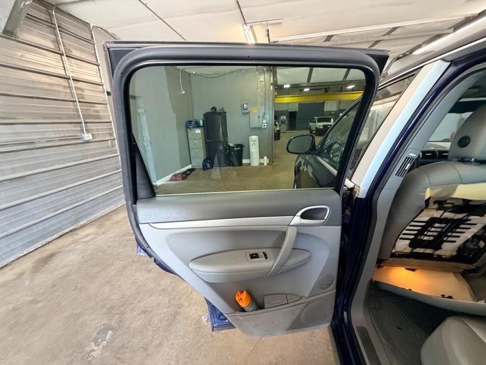 2005 porsche cayenne s with 118438 miles for sale near elk-river, minnesota 3ff4d542ffac4876818ff32072ff3f73.jpeg