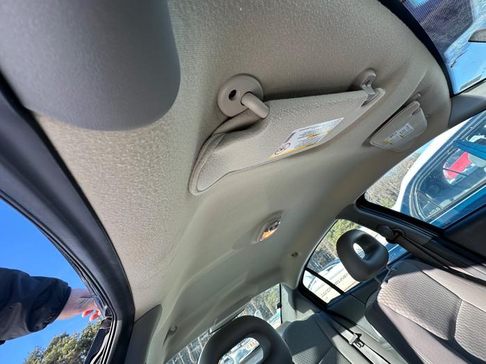 2005 saturn ion sedan-2 with 86612 miles for sale near elk-river, minnesota 4010e121195346f79b4d5ae7ec146380.jpeg