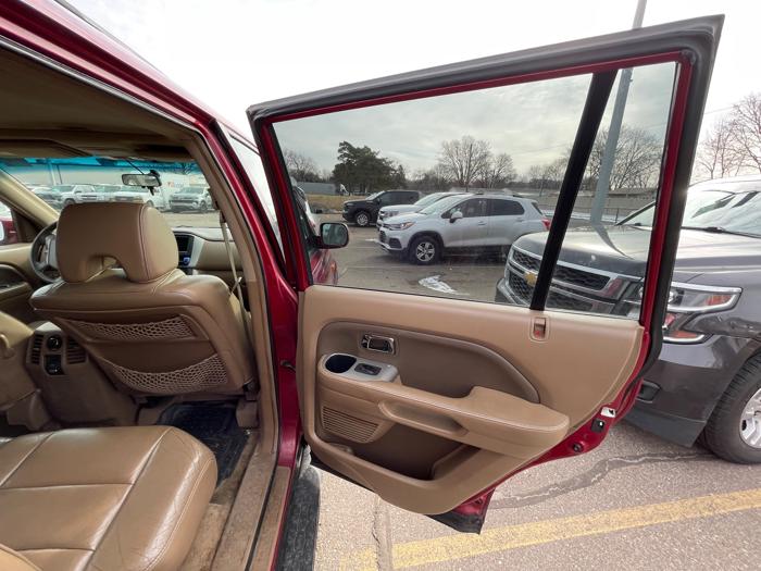 2006 honda pilot ex-4wd-at with 260470 miles for sale near fridley, minnesota 4019fec5494648138e8e2e33c2a9ba1d.jpeg