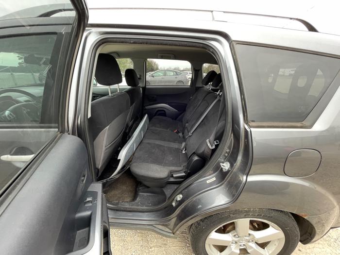 2007 mitsubishi outlander xls-4wd with 170169 miles for sale near elk-river, minnesota 4025c1de268744dba4d240c2284e0de4.jpeg