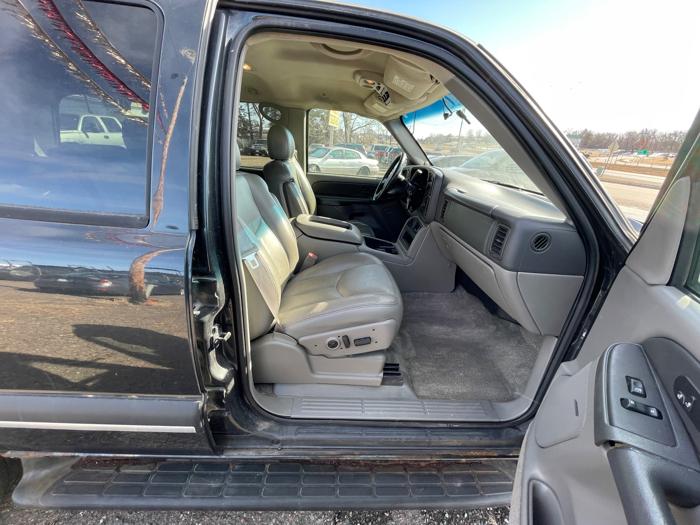 2003 chevrolet tahoe 4wd with 245991 miles for sale near elk-river, minnesota 407882c014e744c5941c0df425347cc8.jpeg