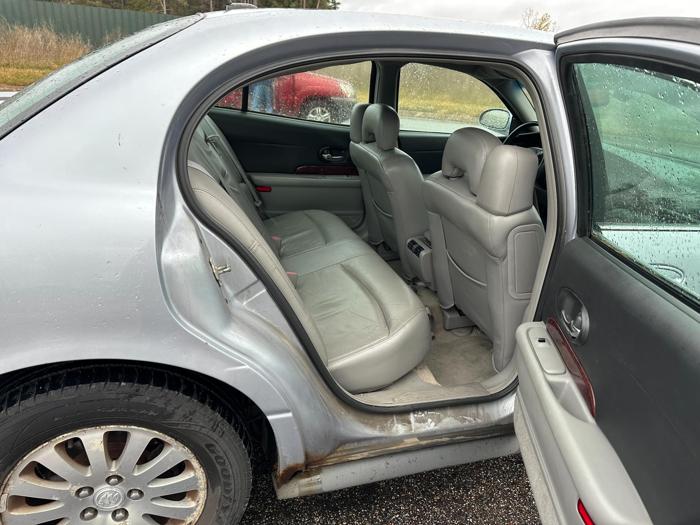 2005 buick lesabre limited with 144074 miles for sale near elk-river, minnesota 4080ab36253b4775b244cf55fcae7c75.jpg