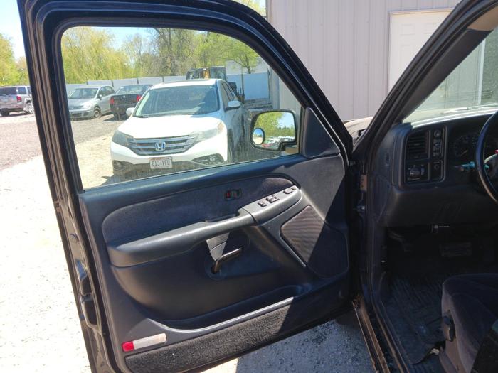 2002 gmc sierra-1500 sl-short-bed-4wd with 151825 miles for sale near elk-river, minnesota 409ca917f1ef4e33ab05bd616629ff82.jpg