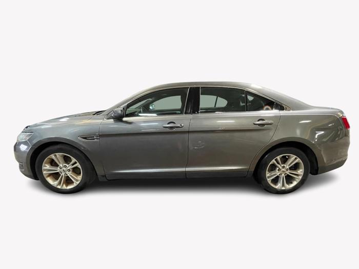 2014 Ford Taurus
