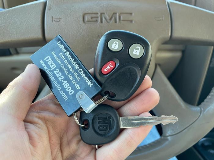 2004 gmc envoy sle with 206500 miles for sale near elk-river, minnesota 40afb7b8b58c4945bb9de6eeb2f64186.jpg