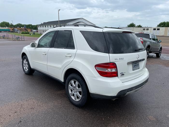 2007 mercedes-benz m-class ml350 with 185234 miles for sale near redwood-falls, minnesota 40da7ed426d3476a9dbc6020a01c007d.jpeg