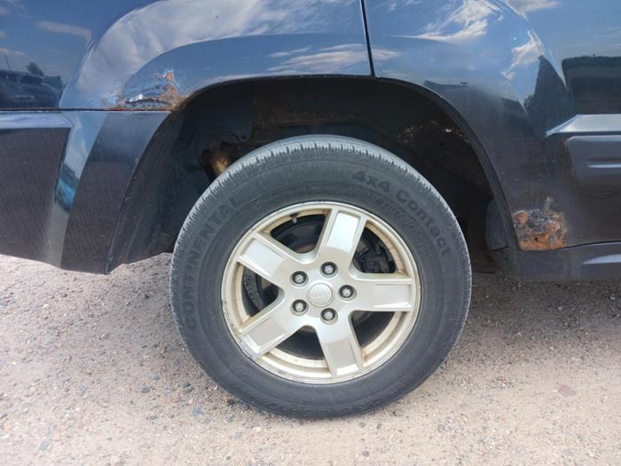 2006 jeep grand-cherokee laredo-4wd with 216289 miles for sale near elk-river, minnesota 40e2b3afef6c4968a8cbe44530d4a44e.jpg