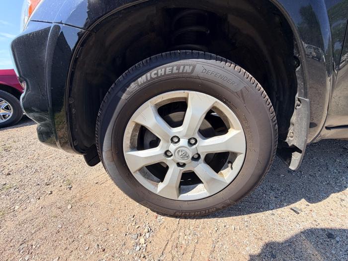 2012 toyota rav4 limited-v6-4wd with 147807 miles for sale near elk-river, minnesota 40e8cf2a141e4087864dc54fc41c136e.jpeg