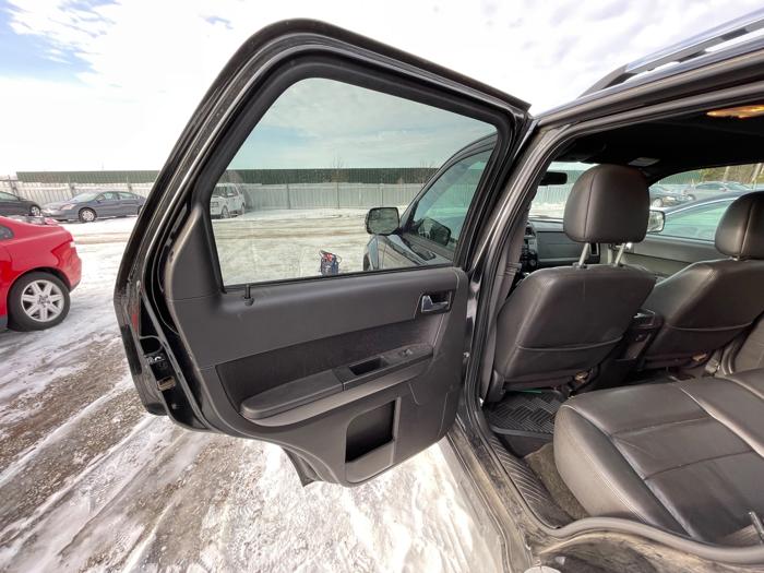 2011 ford escape limited-4wd with 234939 miles for sale near elk-river, minnesota 40fc1e4874474bbe8175f945fca76ad3.jpeg