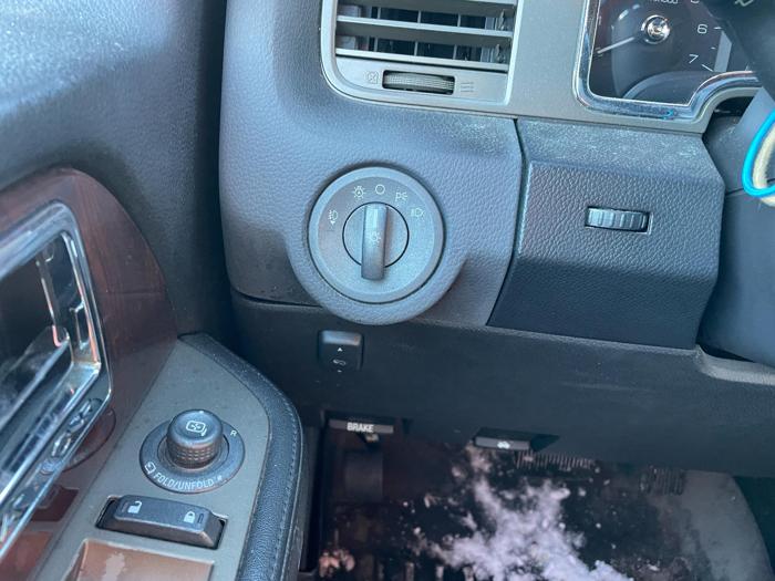 2011 lincoln navigator l with 218229 miles for sale near elk-river, minnesota 4106fd6a0c4b4b67bf13c890783d5da3.jpg