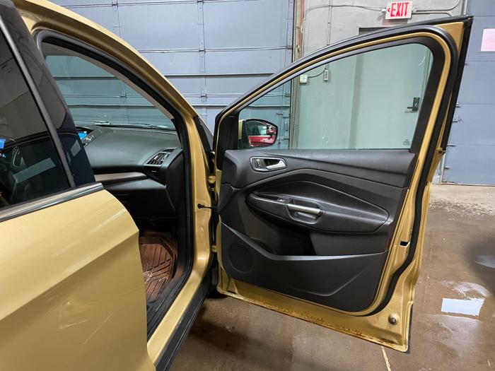2014 ford escape se-4wd with 93529 miles for sale near elk-river, minnesota 411eac6d1659477c93e37d09c77975f7.jpg