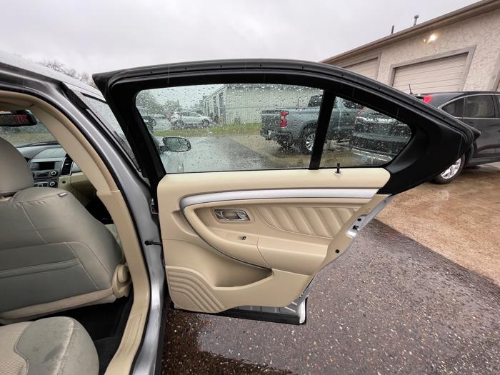 2014 ford taurus sel-awd with 140006 miles for sale near elk-river, minnesota 414ab1eb30514689927128969b4001b2.jpeg