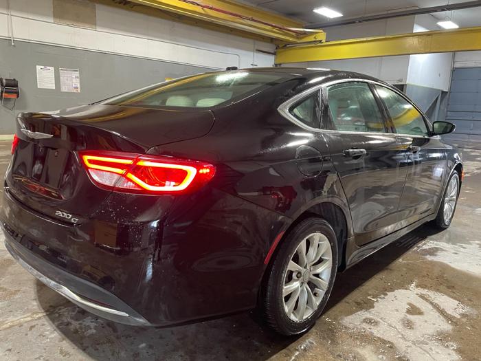 2015 chrysler 200 200c with 208747 miles for sale near elk-river, minnesota 415baa0682e845e893c9a574f34facdc.jpg