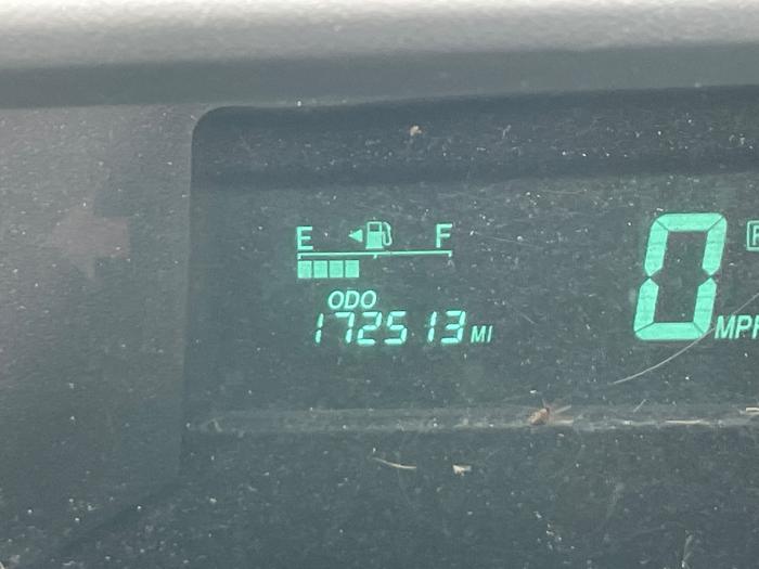 2005 toyota prius 4-door-liftback with 172513 miles for sale near elk-river, minnesota 41660a0d94514f0494364b2e71491af4.jpeg