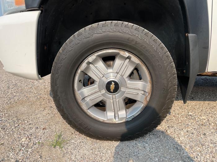 2007 chevrolet silverado-1500 lt1-ext.-cab-4wd with 161725 miles for sale near elk-river, minnesota 41774855cd5b46039a22dc641ebdb27b.jpeg