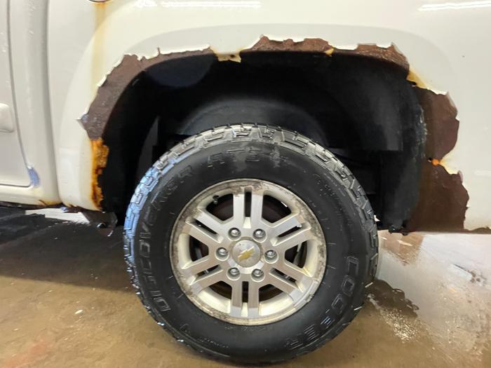 2009 chevrolet colorado lt1-crew-cab-4wd with 172923 miles for sale near elk-river, minnesota 417d950dd5b84056b914798643372c54.jpeg