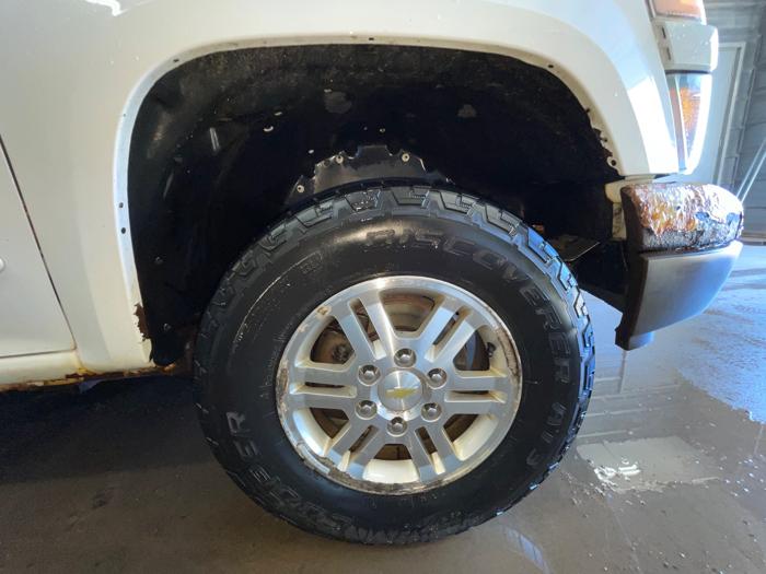 2009 chevrolet colorado lt1-crew-cab-4wd with 172923 miles for sale near elk-river, minnesota 41a1194071cb4b078cdc34b5c453dc70.jpeg