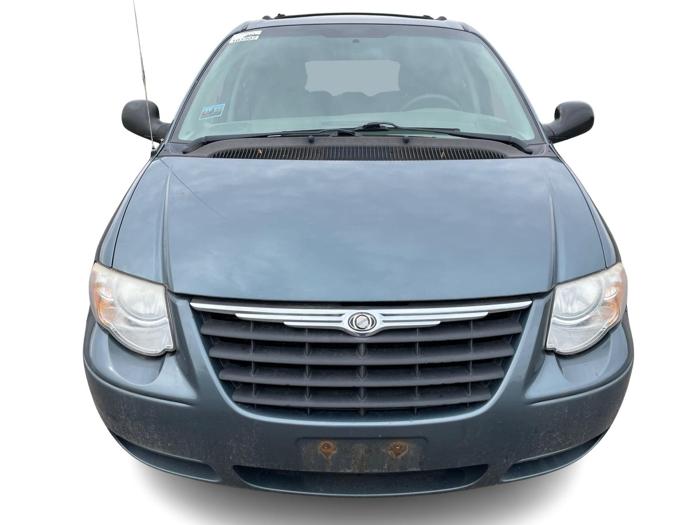 2006 chrysler town-&-country touring with 161394 miles for sale near elk-river, minnesota 41c373125c2e4903a0a55709b7917cd7.jpg