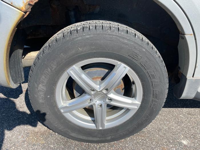 2009 ford escape xlt-fwd-v6 with 183013 miles for sale near elk-river, minnesota 41dfe81aa3c044348f37b354d37376d6.jpeg