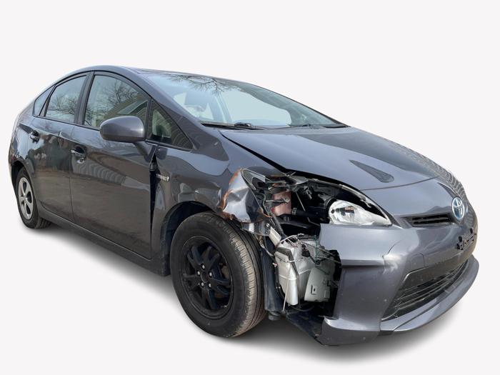2015 toyota prius with 265746 miles for sale near elk-river, minnesota 41f778015f164651973ddf4f8e8915a6.jpg