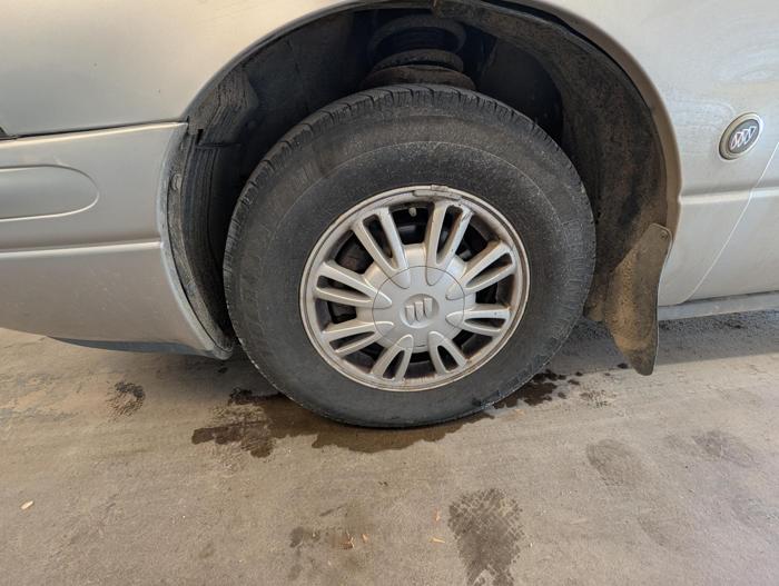 2005 buick lesabre limited with 164283 miles for sale near elk-river, minnesota 42022b4b6e544366a6867c06d53cc1f3.jpg