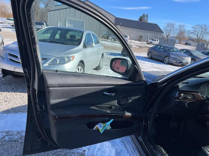 2011 bmw 335i xdrive-sa with 136205 miles for sale near elk-river, minnesota 420d7b0e9b87409c8d139e31c3aee728.jpg
