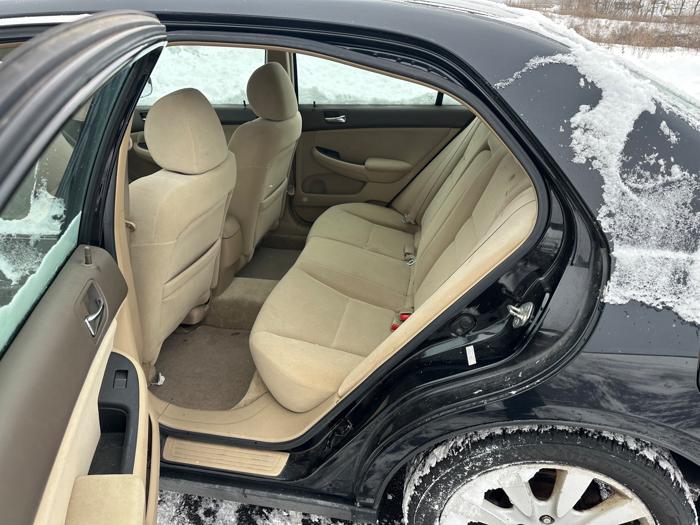 2006 honda accord lx-v-6-sedan-at with 162488 miles for sale near elk-river, minnesota 42235d237293444aad0e87c691d71174.jpeg