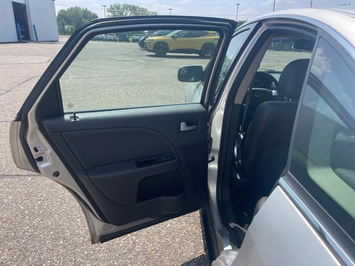 2008 mercury sable premier with 193179 miles for sale near annandale, minnesota 4229dd181f5b42dda7c262fc12837793.jpeg