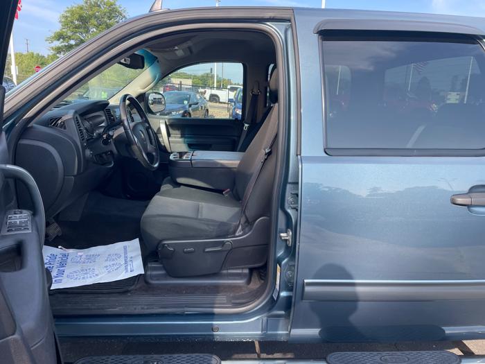 2013 chevrolet silverado-1500 lt-crew-cab-4wd with 110558 miles for sale near white-bear-lake, minnesota 4251c7cbbfa7447f97db26e07ca63aea.jpeg