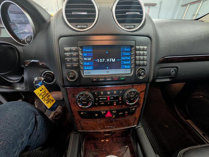 2007 mercedes-benz gl-class gl450 with 195899 miles for sale near elk-river, minnesota 4256aaf253d8433e97ff5482385fe9ef.jpg