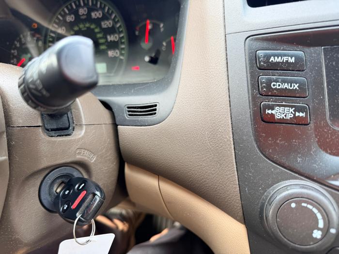 2004 honda accord lx-sedan with 243819 miles for sale near elk-river, minnesota 425fa413cc6e49579ae47e63f9b0dc96.jpeg