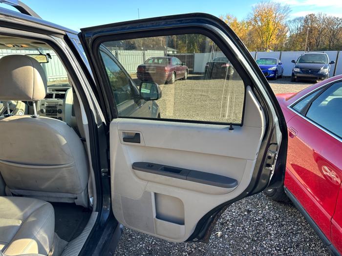 2008 ford escape-hybrid hybrid with 140756 miles for sale near elk-river, minnesota 4281039611a84291a76efcab73a42bd1.jpeg