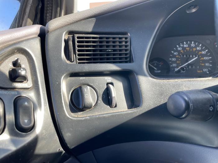 1994 ford thunderbird lx with 161997 miles for sale near elk-river, minnesota 42b50837f13b4fdfa0132b957521accd.jpeg