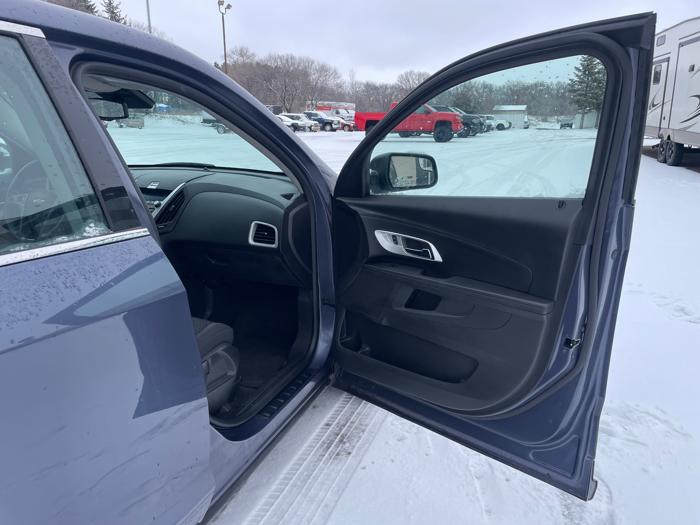 2013 chevrolet equinox ls-awd with 195459 miles for sale near elk-river, minnesota 42bd4b1bad3541cda21013c7252143ee.jpeg