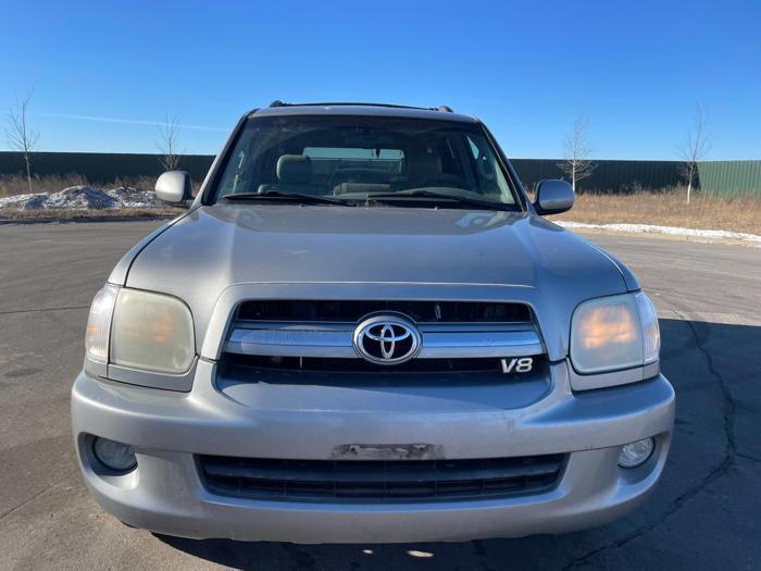 2005 toyota sequoia limited with 267290 miles for sale near elk-river, minnesota 42c8d41a28854d429a4602f2ac0bb977.jpg