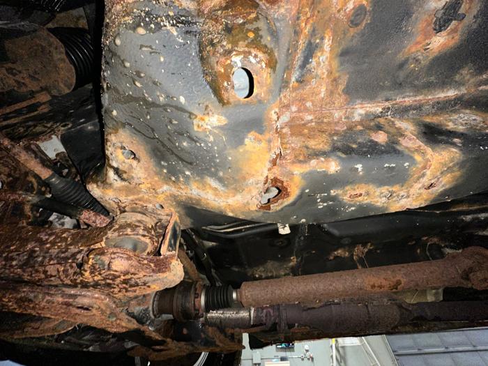 2006 ford escape limited-4wd with 150015 miles for sale near elk-river, minnesota 42ffa218d181449e821e6e2c0aa59b9f.jpeg