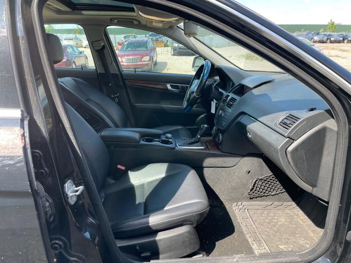 2009 mercedes-benz c-class c300-4matic-sport-sedan with 181798 miles for sale near elk-river, minnesota 4312fd0e812b41ee96af6b2de46f5b9f.jpeg