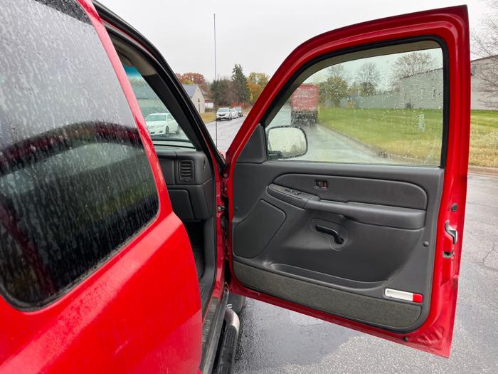 2004 gmc sierra-1500 work-truck-ext.-cab-short-bed-4wd with 154414 miles for sale near elk-river, minnesota 43257f94047544d695e2d82d53156289.jpeg