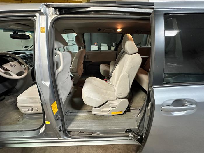 2012 toyota sienna le-fwd-8-passenger-v6 with 212328 miles for sale near elk-river, minnesota 4328ac84d72c4f86852e6912456bab65.jpeg