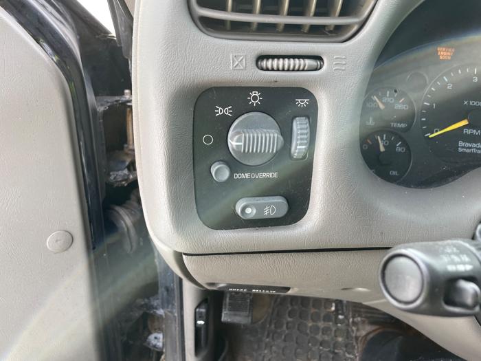 2000 oldsmobile bravada 4d-suv-awd with 113933 miles for sale near elk-river, minnesota 432d3de7c5a547d98d66f6ca26d5d069.jpeg