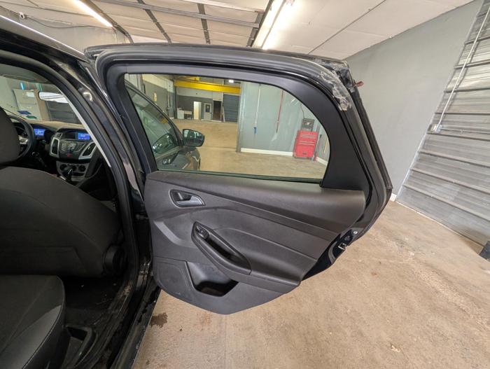 2013 ford focus se-sedan with 218887 miles for sale near elk-river, minnesota 432e95c398e34459a6a7f4daf5b9050a.jpg