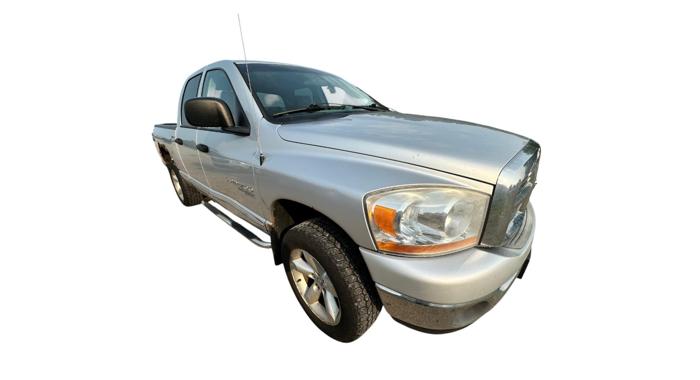 2006 dodge ram-1500 laramie-quad-cab-4wd with 206597 miles for sale near elk-river, minnesota 4334de9178cb49fd94ab12dd087e9f2f.jpg