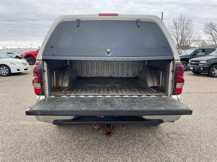 2005 chevrolet silverado-1500 ls-crew-cab-4wd with 291163 miles for sale near fridley, minnesota 436aeb4eed8041e993c976ce87d5d365.jpeg