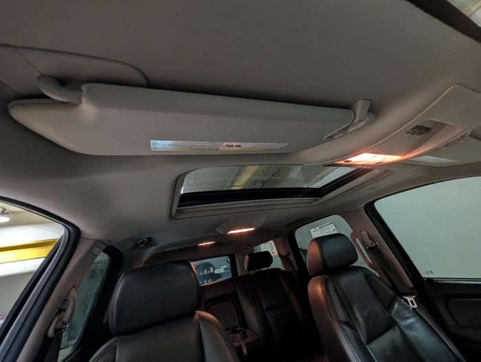 2009 chevrolet tahoe ltz-4wd with 135903 miles for sale near elk-river, minnesota 43729ff7bf2f4bef8f83e7c682897ea7.jpg