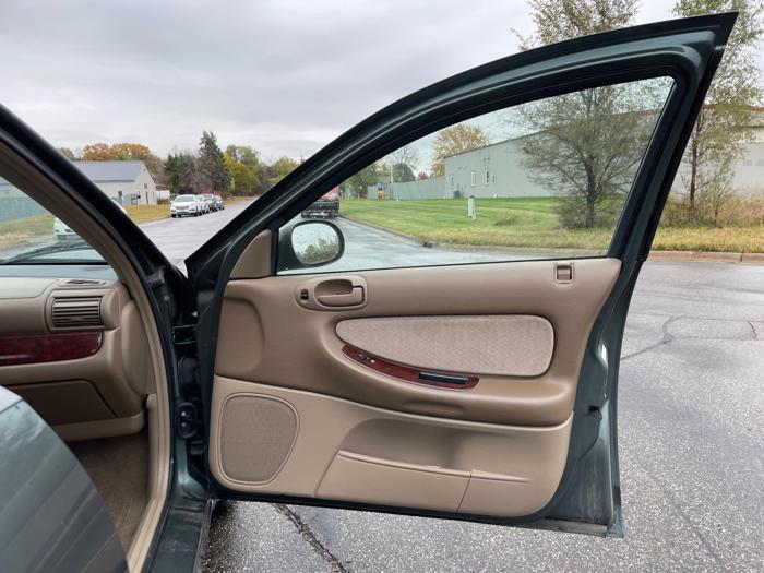 2001 chrysler sebring lx-sedan with 82330 miles for sale near elk-river, minnesota 4373972fc2114e69b72ba6e0943400fd.jpeg