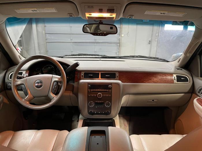 2008 gmc yukon slt with 272629 miles for sale near elk-river, minnesota 4378b48e257541b3b2d4adf6d62bc990.jpg