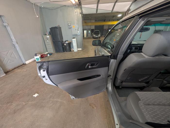 2005 subaru forester 2.5-xs with 159500 miles for sale near elk-river, minnesota 43adc570153040609e7492a20bcd652a.jpg