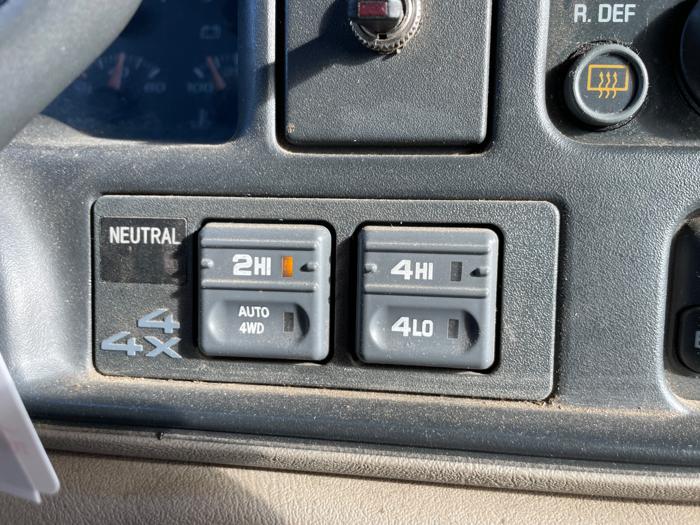 1999 gmc suburban 1500-4wd with 201982 miles for sale near elk-river, minnesota 43b49d996c484112a92379e336d454b5.jpeg